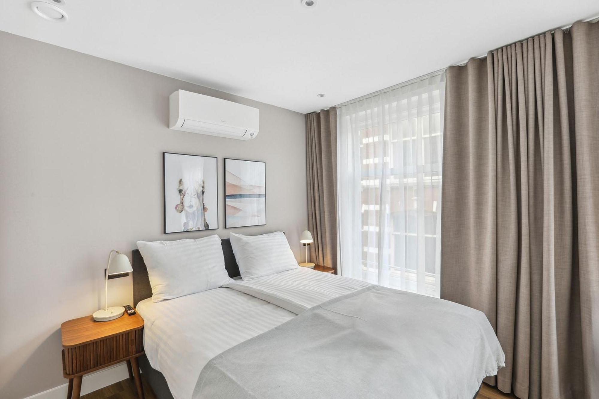 Limehome Nieuwstraat 3*